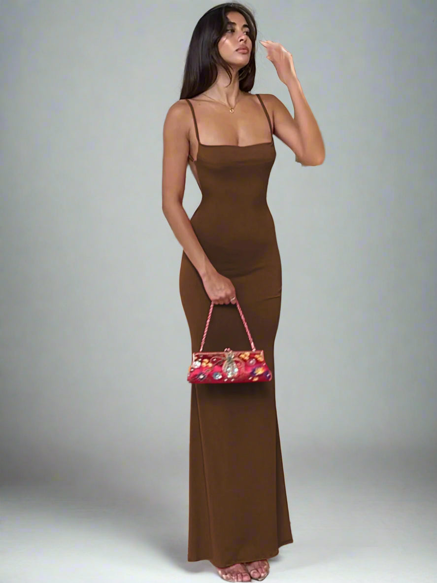 Classic Backless Prom Dress - Eterno